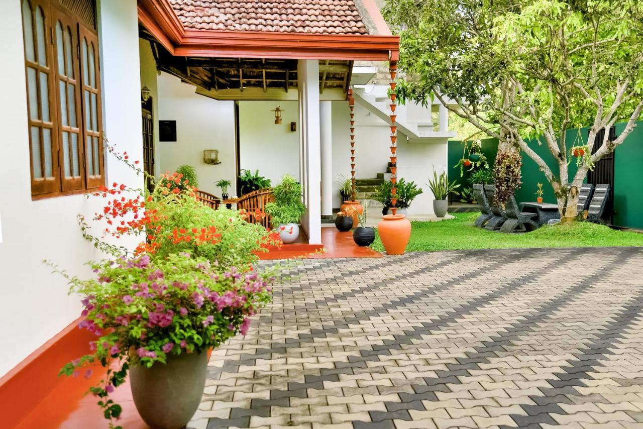 Villa Paradise Ocean Bentota Exterior foto